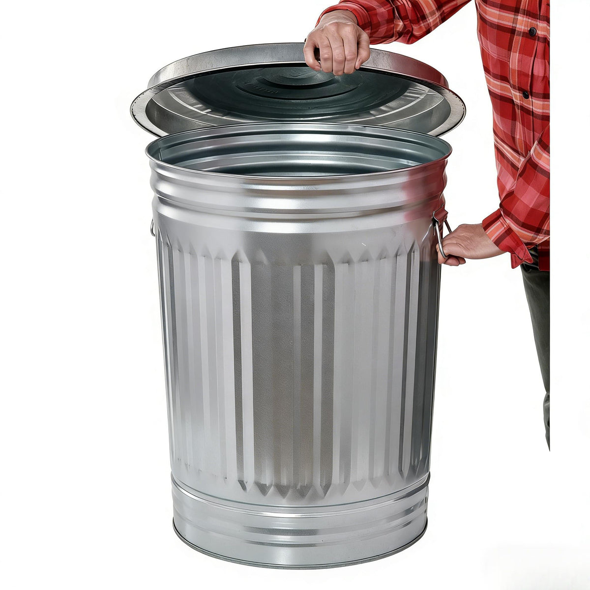 31 Gallon Galvanized Steel Trash Can with Lid U551224