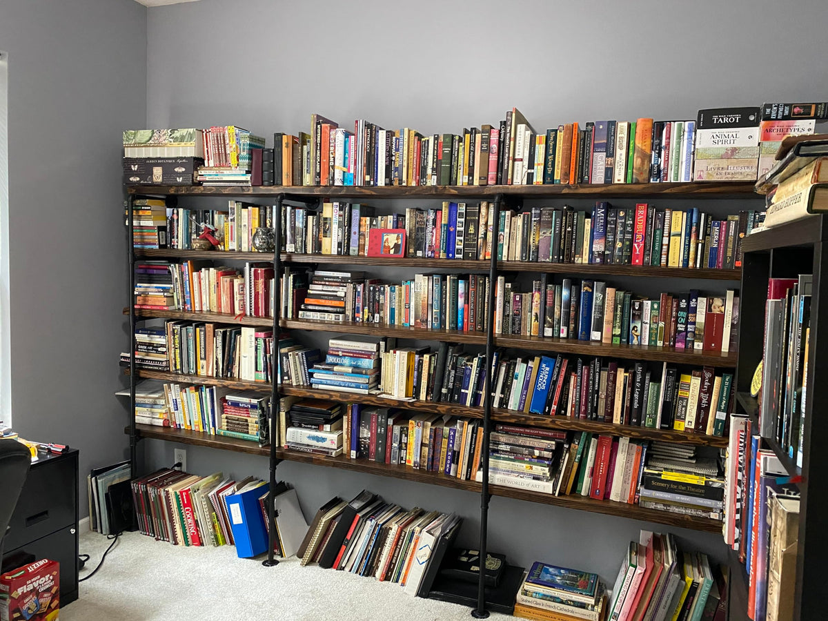 Industrial Pipe 5-Tier Wall Mount Bookshelf Y383